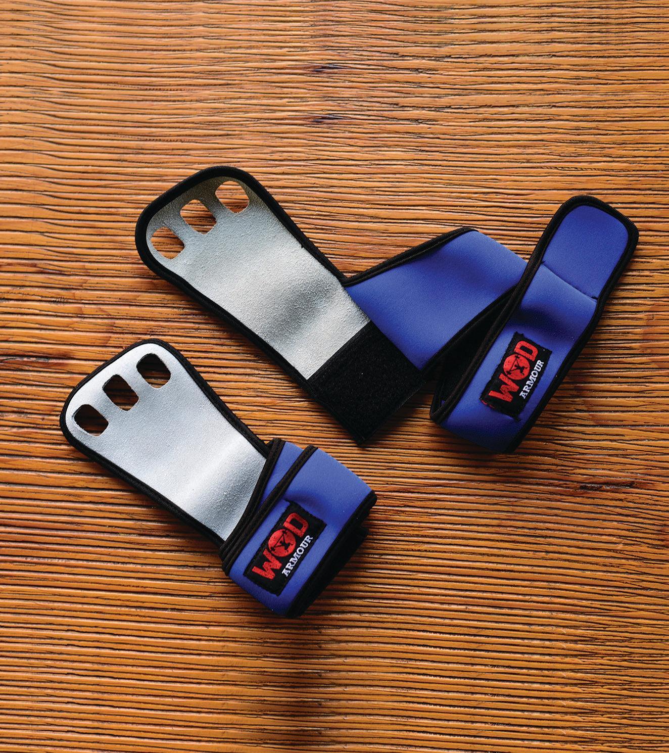 2 in 1 WOD Grips with wrist support - Image 4