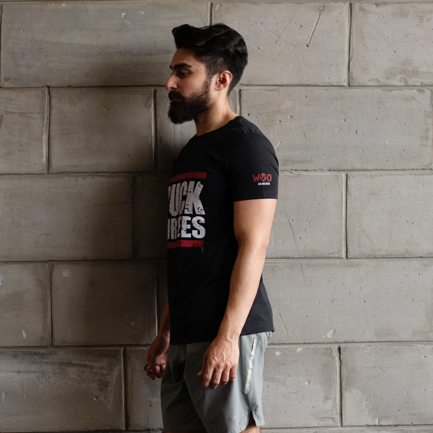 Men's Buck Furpees training T-shirt (Black) - Image 5