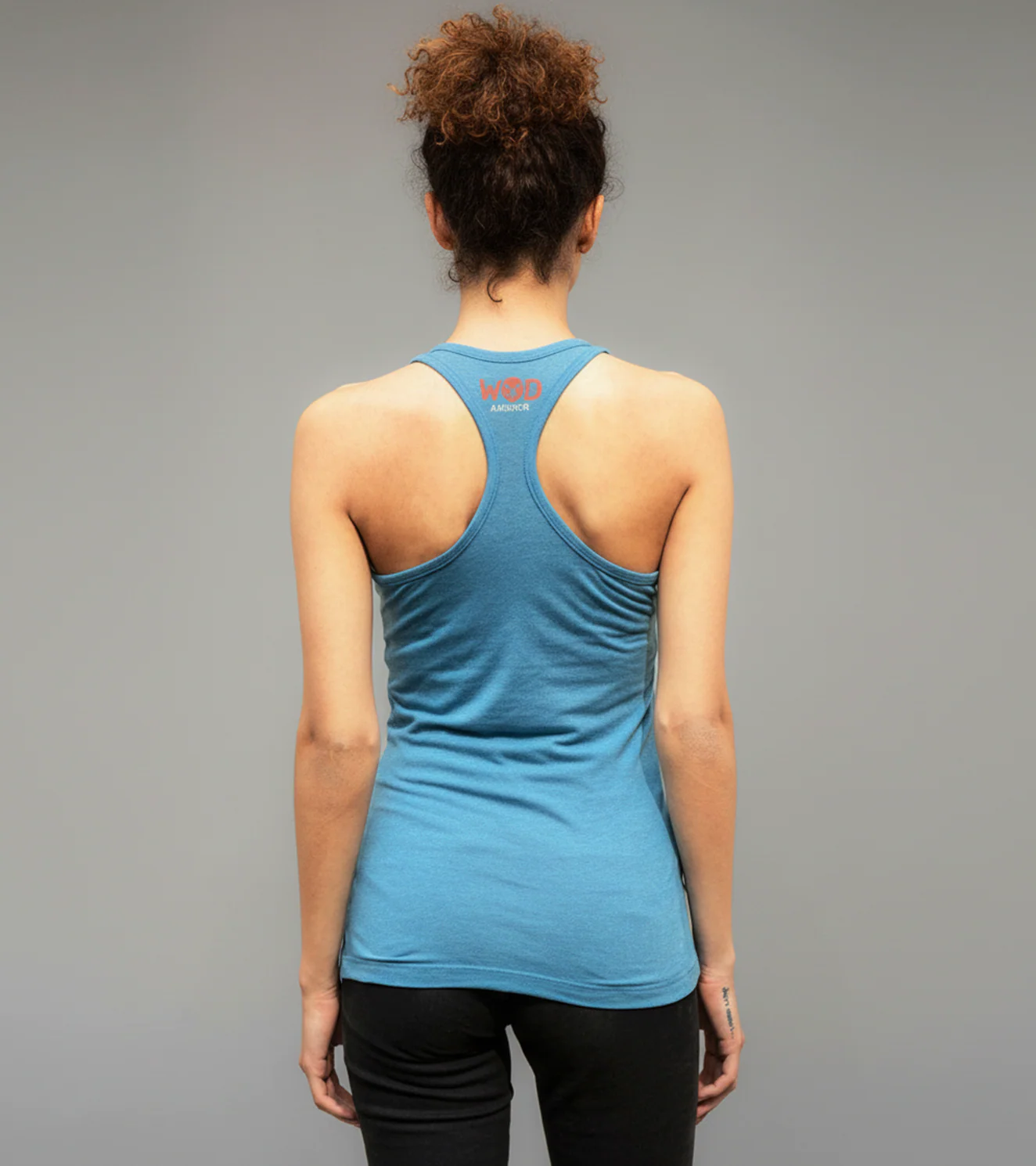 Women's 'Run Now Wine Later' Tank Top - Turquoise Blue - Image 7